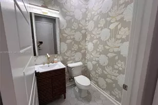 933 NE 191st St, Miami, FL 33179 - Photo 6