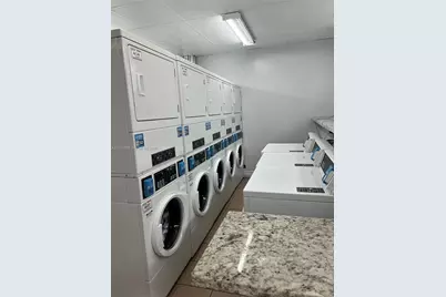 850 N Miami Ave #W-1808, Miami, FL 33136 - Photo 12