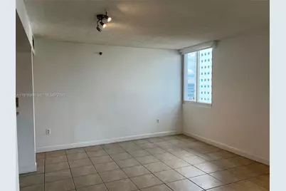 850 N Miami Ave #W-1808, Miami, FL 33136 - Photo 12