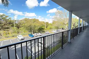 12500 SW 5th Ct, Pembroke Pines, FL 33027 - Photo 38