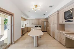 9930 SW 145th St, Miami, FL 33176 - Photo 26