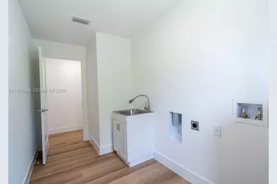 1160 Edelweiss, Other City - In The State Of Florida, FL 33974 - Photo 36