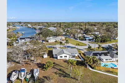 105 12th St SW, Other City - In The State Of Florida, FL 33570 - Photo 88