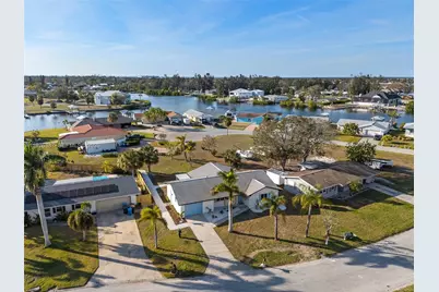 105 12th St SW, Other City - In The State Of Florida, FL 33570 - Photo 70