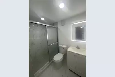 10415 NW 35th Ave, Miami, FL 33147 - Photo 18