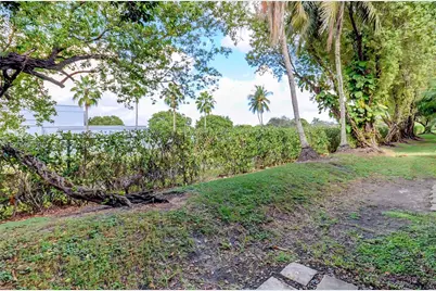 5737 NW 114th Path #113, Doral, FL 33178 - Photo 24