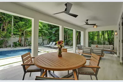 5735 N Bay Rd, Miami Beach, FL 33140 - Photo 38