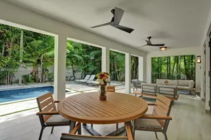 5735 N Bay Rd, Miami Beach, FL 33140 - Photo 38