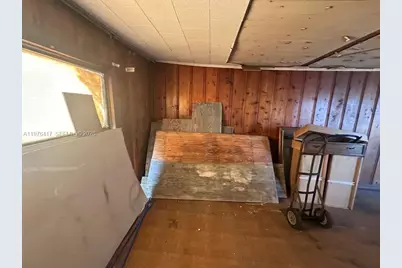 640 Palm Beach Rd, South Bay, FL 33493 - Photo 22