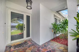 5081 SW 119th Ave, Cooper City, FL 33330 - Photo 2