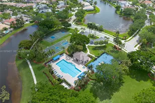 1008 Highland Meadows Dr, Weston, FL 33327 - Photo 8