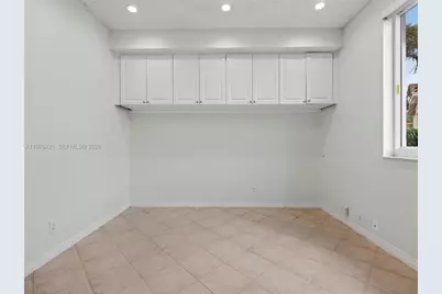 1008 Highland Meadows Dr, Weston, FL 33327 - Photo 20