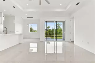 1120 NE 32nd Ln, Cape Coral, FL 33990 - Photo 8