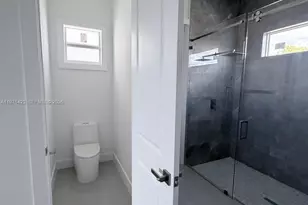 1120 NE 32nd Ln, Cape Coral, FL 33990 - Photo 24