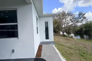 1120 NE 32nd Ln, Cape Coral, FL 33990 - Photo 26