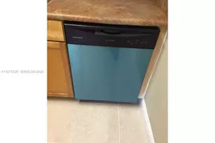 216 Meadows Cir, Boynton Beach, FL 33436 - Photo 8