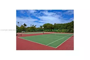 216 Meadows Cir, Boynton Beach, FL 33436 - Photo 16