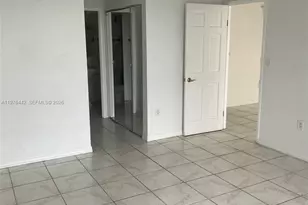 1301 NE Miami Gardens Dr, Miami, FL 33179 - Photo 8
