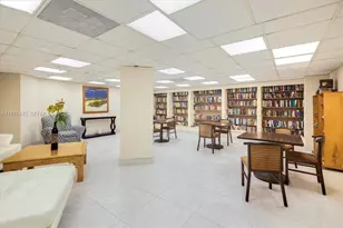 3180 S Ocean Dr, Hallandale Beach, FL 33009 - Photo 18