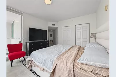 1755 E Hallandale Beach Blvd #2207E, Hallandale Beach, FL 33009 - Photo 20