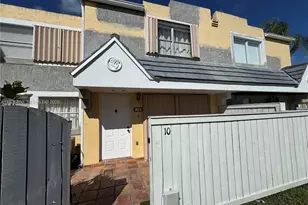 4580 SW 68th Ct Cir, Miami, FL 33155 - Photo 2