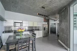 690 SW 1st Ct, Miami, FL 33130 - Photo 1