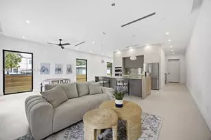 1321 NE 13th Ave, Fort Lauderdale, FL 33304 - Photo 2