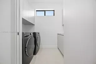 1321 NE 13th Ave, Fort Lauderdale, FL 33304 - Photo 34