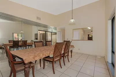 840 SW 120th Way, Davie, FL 33325 - Photo 8