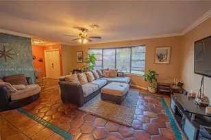 11400 Tara Dr, Plantation, FL 33325 - Photo 20