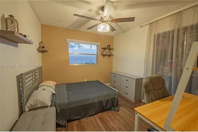 11400 Tara Dr, Plantation, FL 33325 - Photo 36