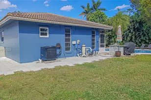 11400 Tara Dr, Plantation, FL 33325 - Photo 38
