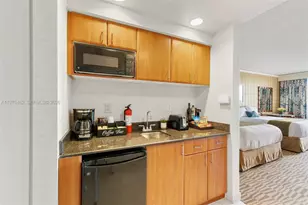 18001 Collins Ave, Sunny Isles Beach, FL 33160 - Photo 12