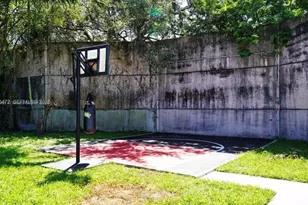 21020 NE 18th Ct, Miami, FL 33179 - Photo 10