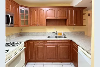 6977 SW 115th Pl #E33, Miami, FL 33173 - Photo 18