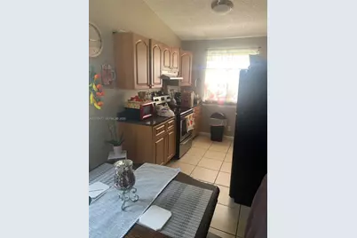 300 Nottingham Cir #J, Greenacres, FL 33463 - Photo 8