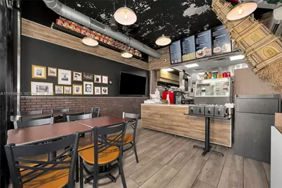 7293 NW 36St, Miami, FL 33166 - Photo 2