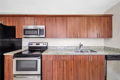 592 NE 150th St #1, Miami, FL 33161 - Photo 12