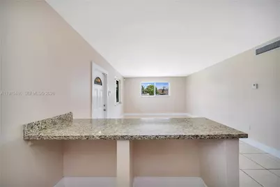 592 NE 150th St #1, Miami, FL 33161 - Photo 10