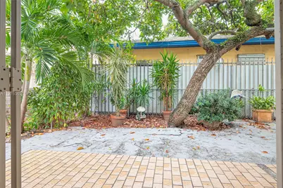 2506 SW 9th St #1, Miami, FL 33135 - Photo 18