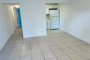 11005 SW 1st St, Sweetwater, FL 33174 - Photo 10