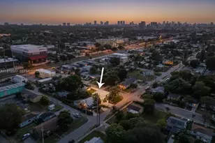 2001 N 22nd Ave, Hollywood, FL 33020 - Photo 2