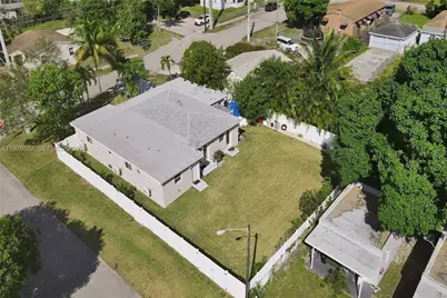 2001 N 22nd Avenue, Hollywood, FL 33020 - Photo 32