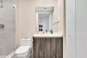 488 NE 18th St, Miami, FL 33132 - Photo 34