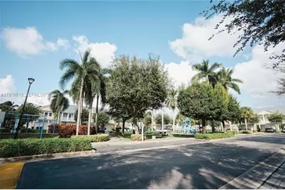 7406 NW 108th Path, Doral, FL 33178 - Photo 48
