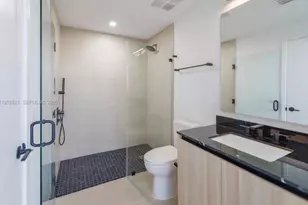 225 N Miami Ave, Miami, FL 33128 - Photo 26