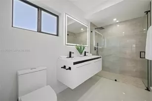 1931 NE 186th Dr, North Miami Beach, FL 33179 - Photo 10