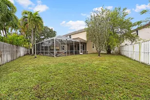 1104 NW 139th Ave, Pembroke Pines, FL 33028 - Photo 38