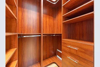 1104 NW 139th Ave, Pembroke Pines, FL 33028 - Photo 20