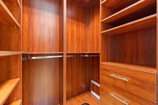 1104 NW 139th Ave, Pembroke Pines, FL 33028 - Photo 20